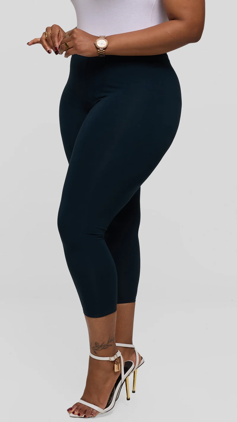 Vivo Basic Capri Leggings in Rayon - Dark Teal