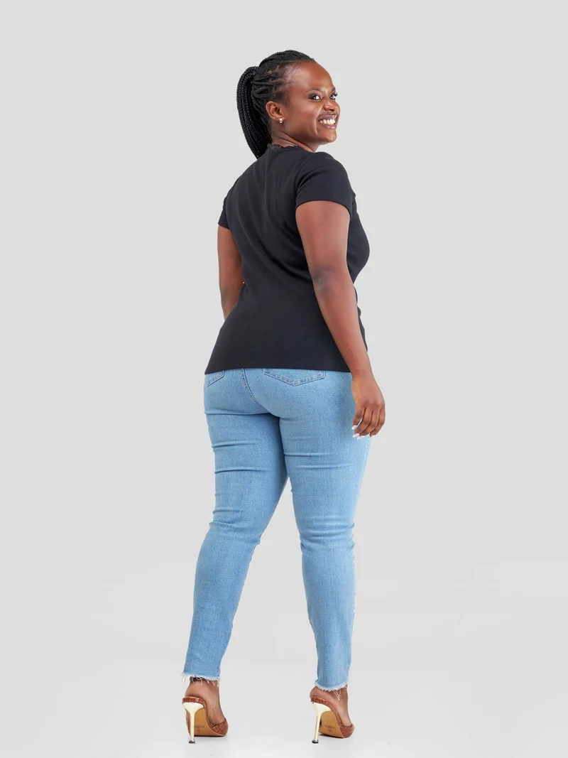 Hessed Short Sleeved Squired Neck Top - Black