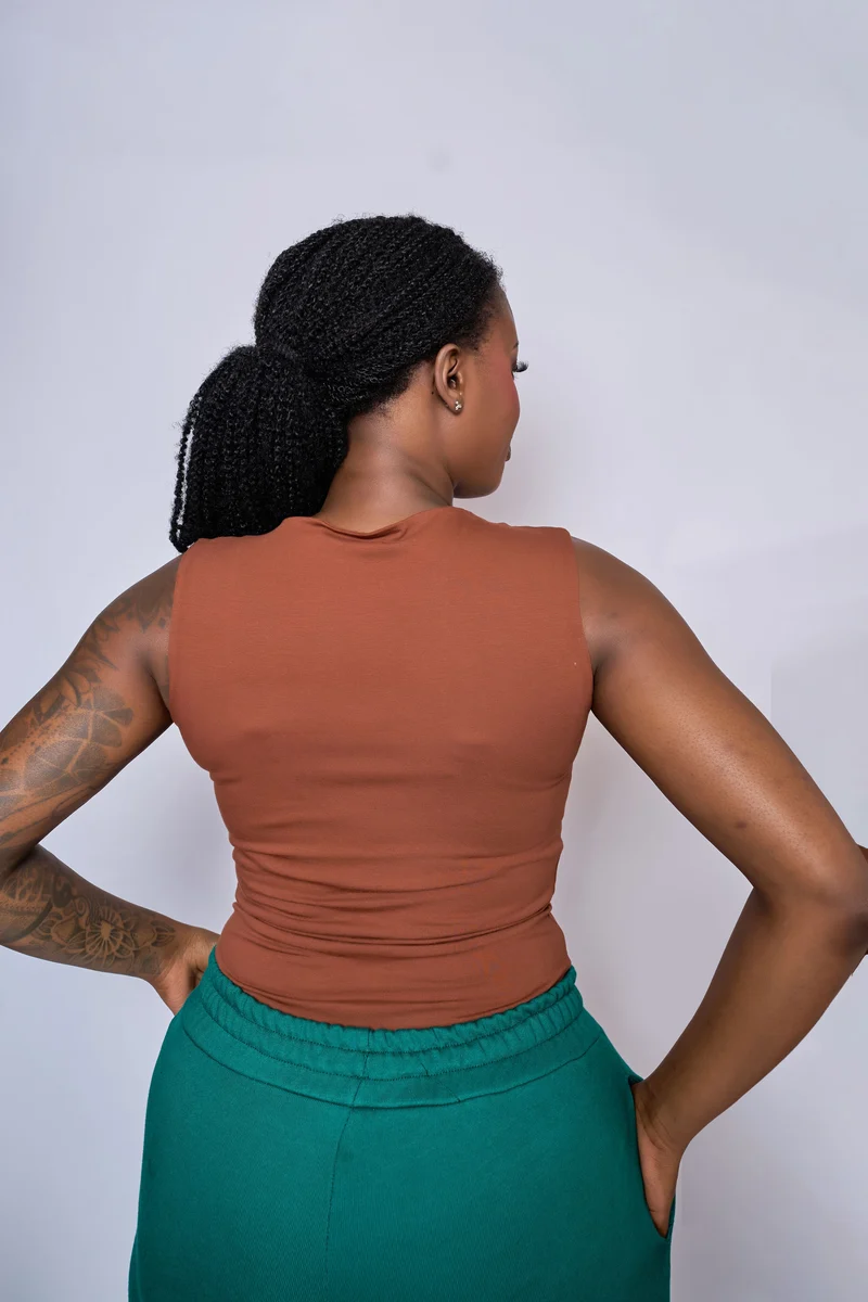 Plainchic Sleeveless Top – Brown
