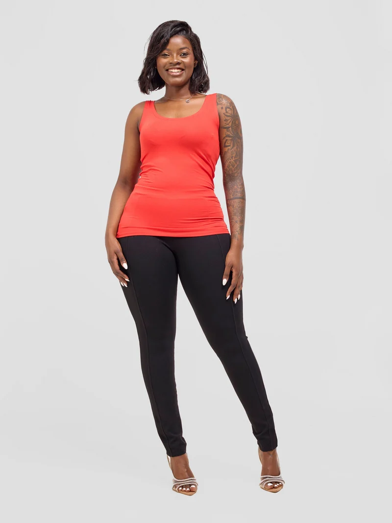 Vivo Basic Tank Top in Jersey - Red