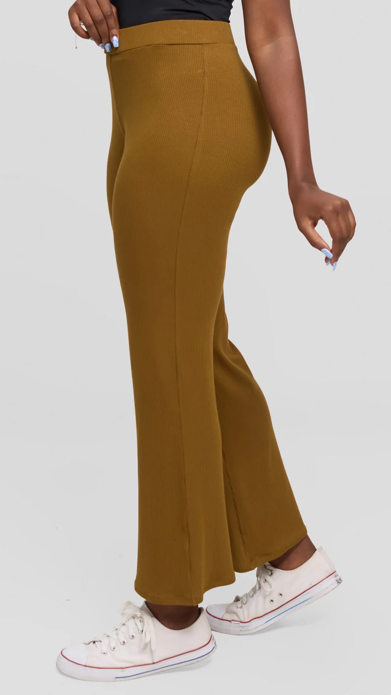 Vivo Studio Flared Pants in Rib - Olive Green