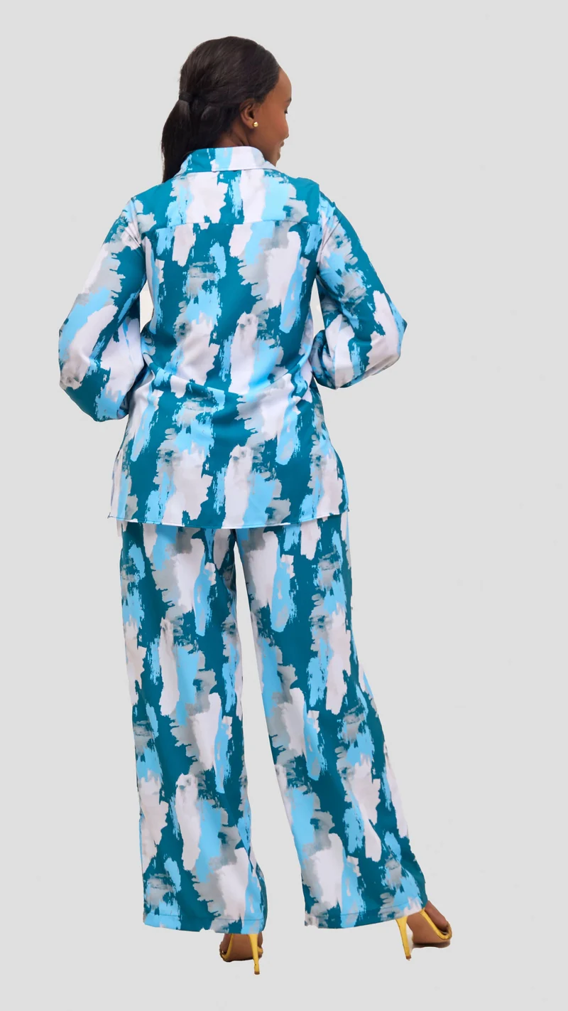 Vivo Wastani Shirred Sleeve Easy Fit Shirt - Light Blue / Teal Marra Print