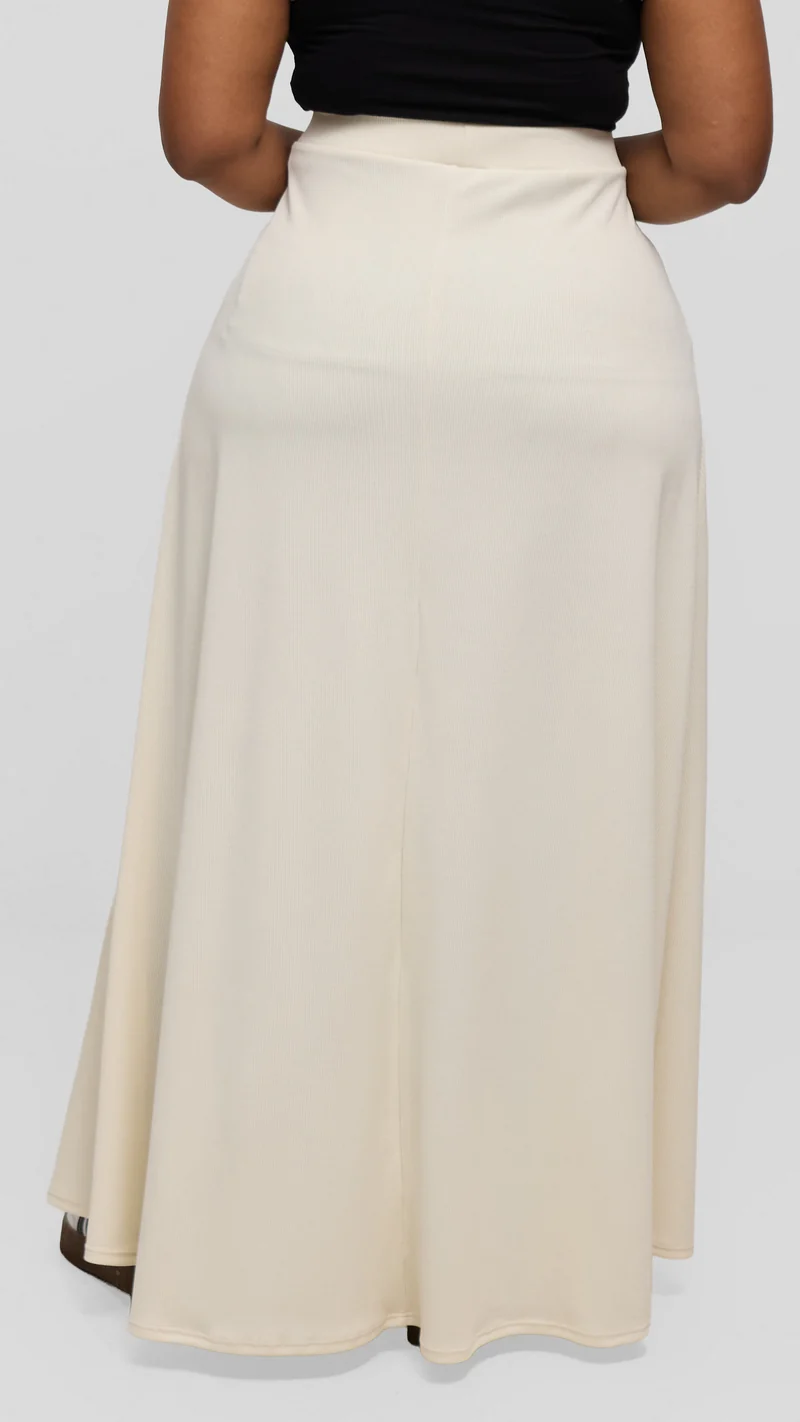 Vivo Tanda Maxi Skirt in Stretch Rib - Off White