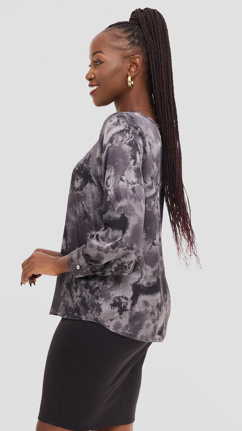 Vivo Tatili Bishop Long Sleeve Top in Satin - Grey Multicolor Print