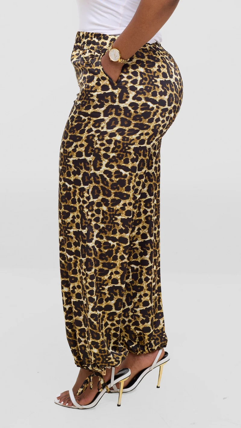 Vivo Liora Drawstring Pants In Satin - Dark Mustard / Black Print