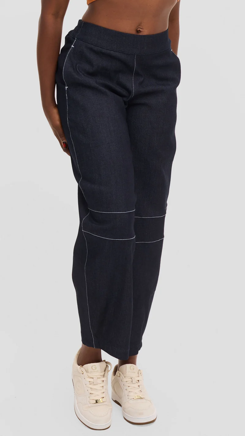 Safari by Vivo Barrel Pants in Denim - Navy