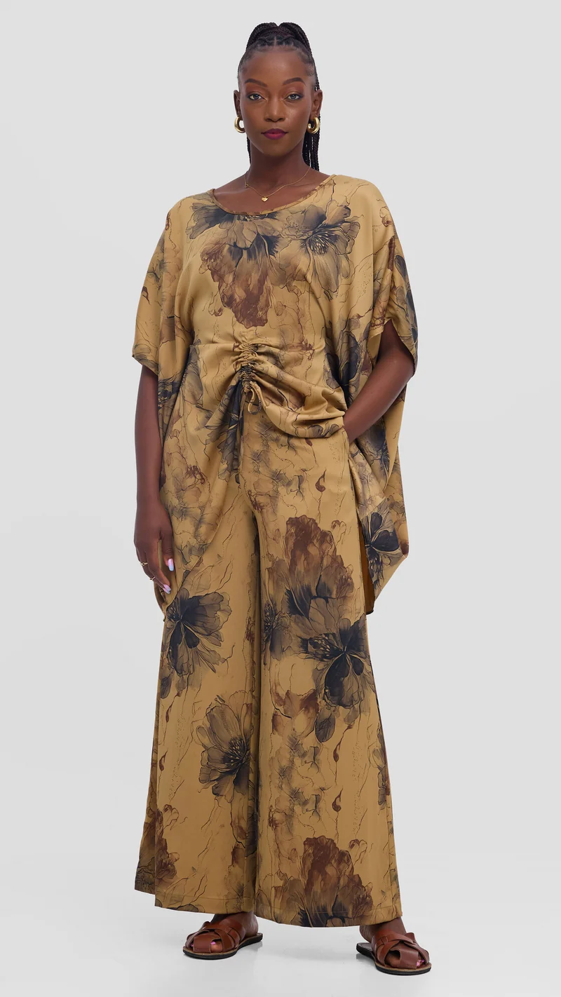 Vivo Wide Leg Pants in Textured Satin - Light Gold / Black Print