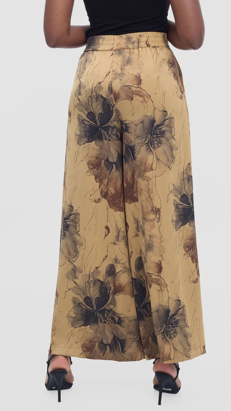 Vivo Wide Leg Pants in Textured Satin - Light Gold / Black Print