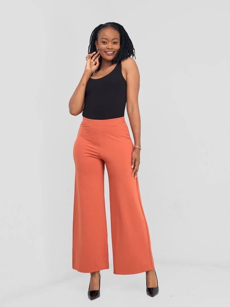 Vivo Upe Wide Leg Pants in Ponte - Rust