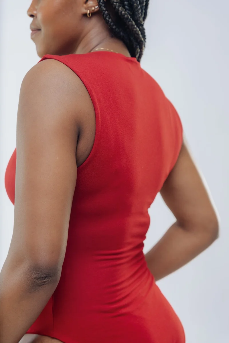 Vivo X This Is Essential Sleeveless High Neck Bodysuit - Red