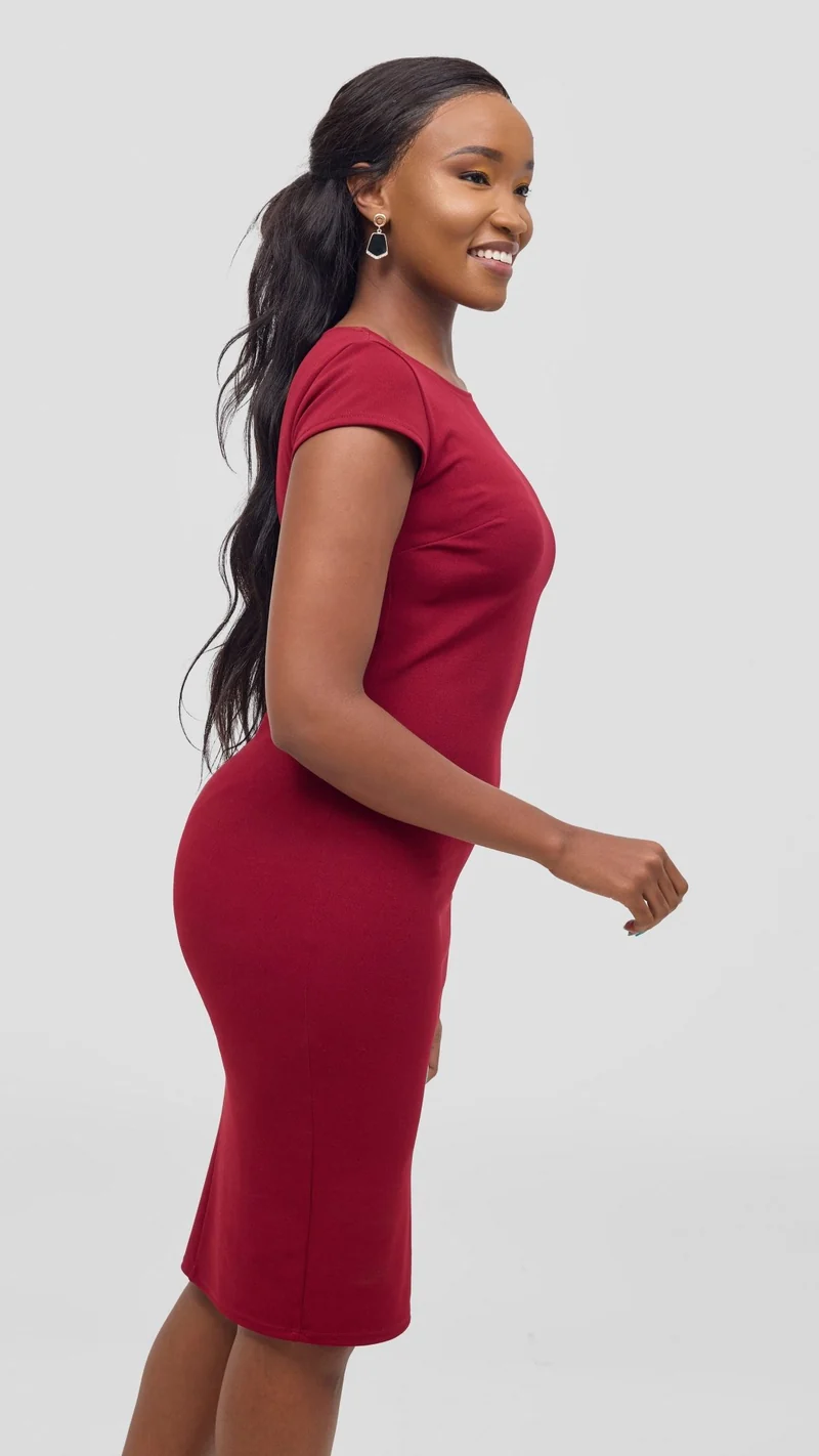 Vivo Imara Cap Sleeve Sheath Dress - Red