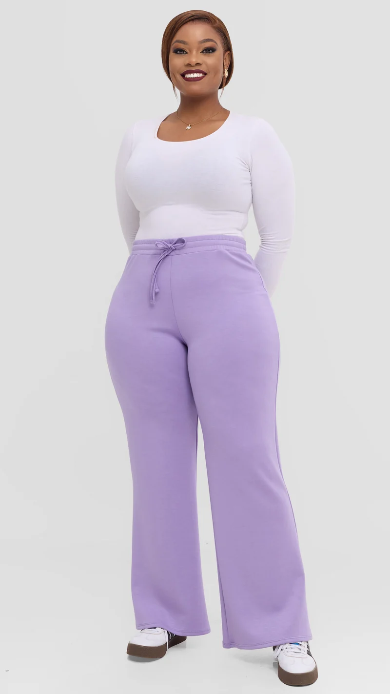 Vivo Straight Pants in Scuba - Lilac