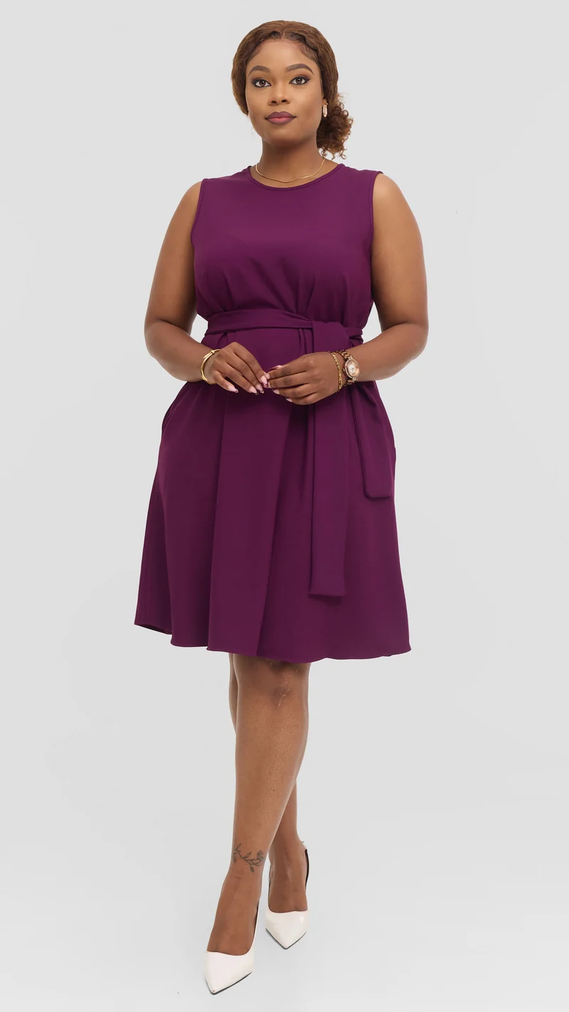 Vivo Niari Sleeveless Tent Dress in Crepe - Dark Purple
