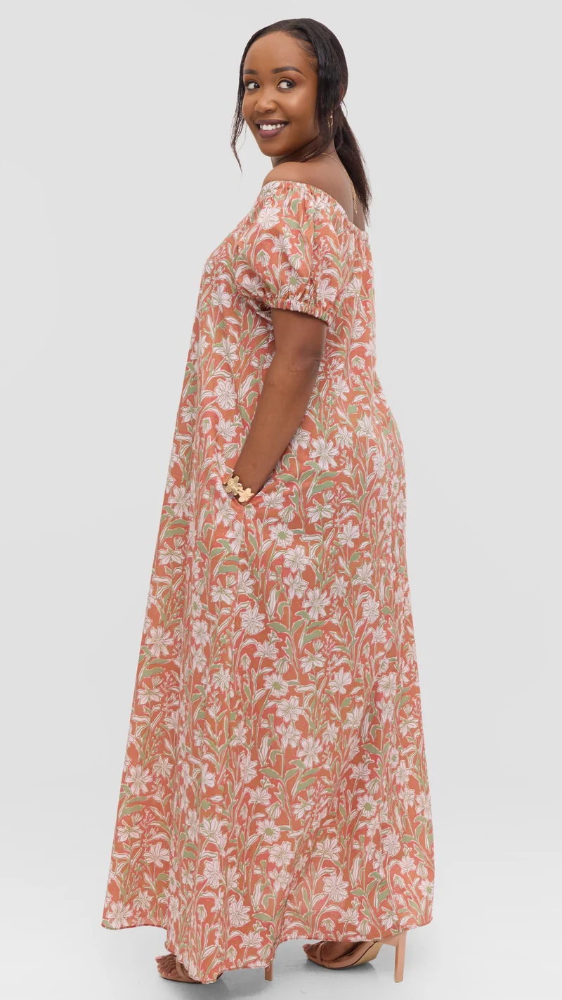 Vivo Off Shoulder Maxi Dress in Cotton - Rust Multicolor Print
