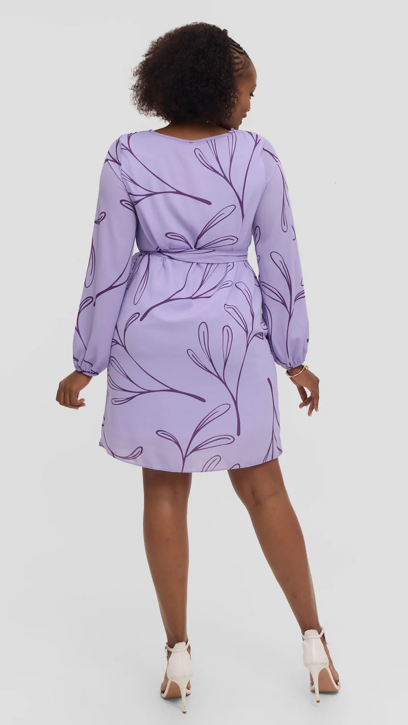 Vivo Zawadi Shift Dress in Chiffon - Lilac / Purple Print