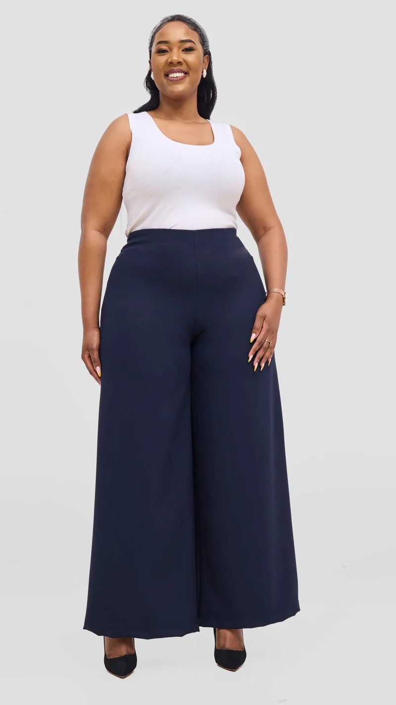 Vivo Diella Wide Leg Pants in Twill - Navy