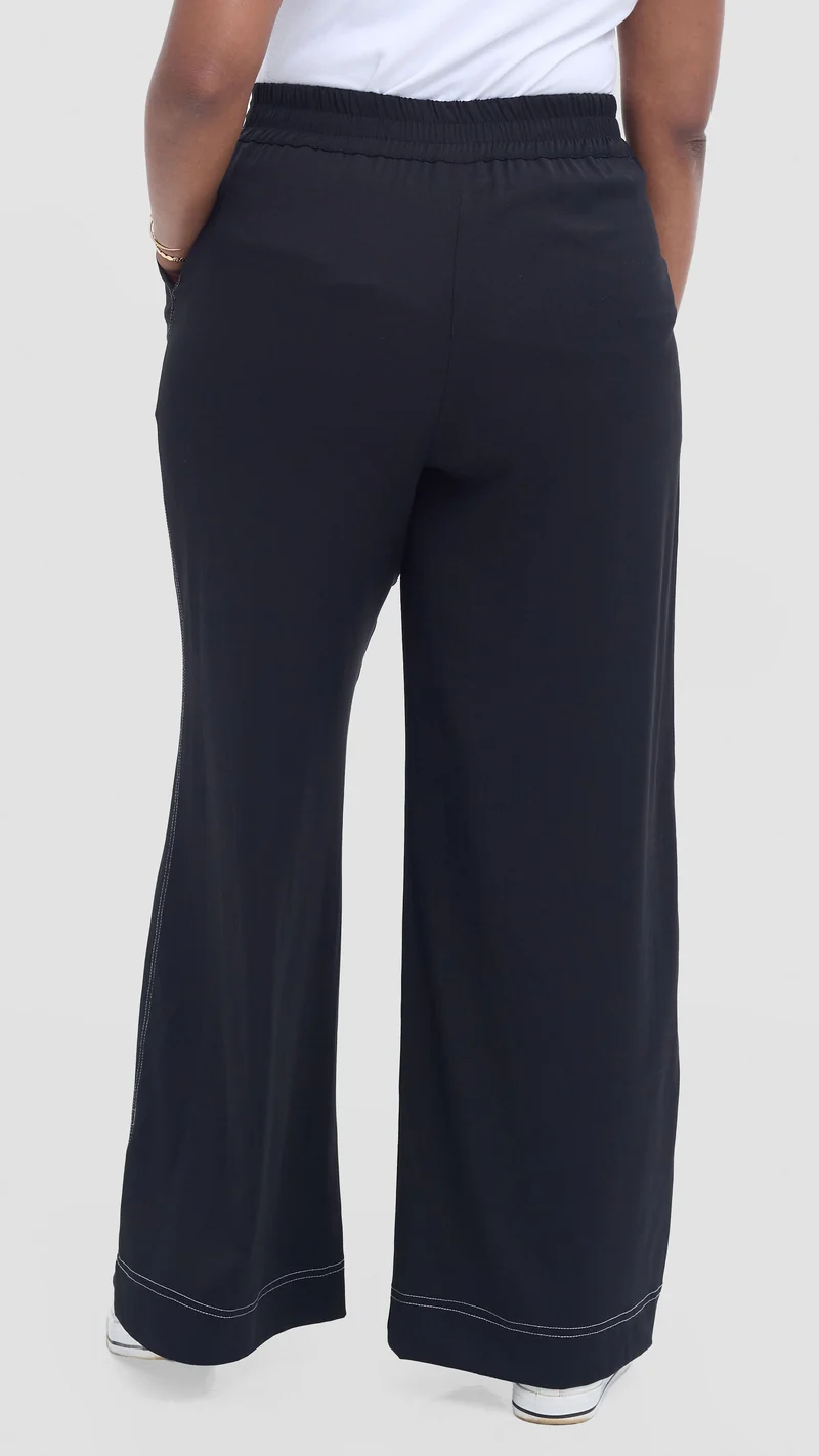 Vivo Contrast Stitch Pants in Denim - Black