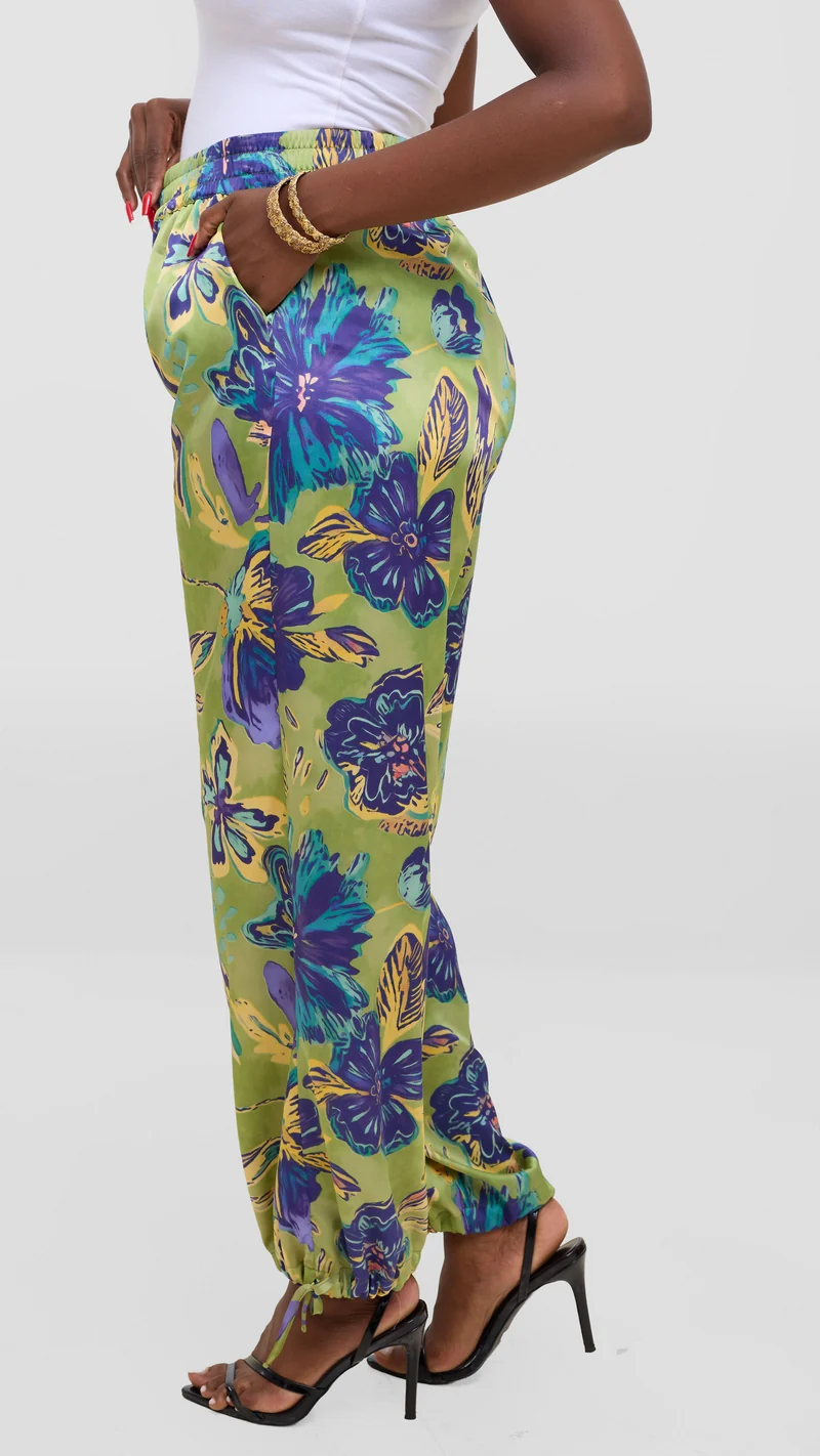 Vivo Liora Drawstring Pants In Satin - Olive / Purple Print