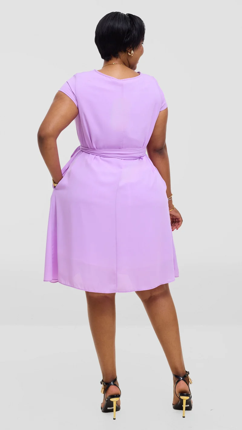 Vivo Basic Knee Length Dress In Chiffon - Lilac