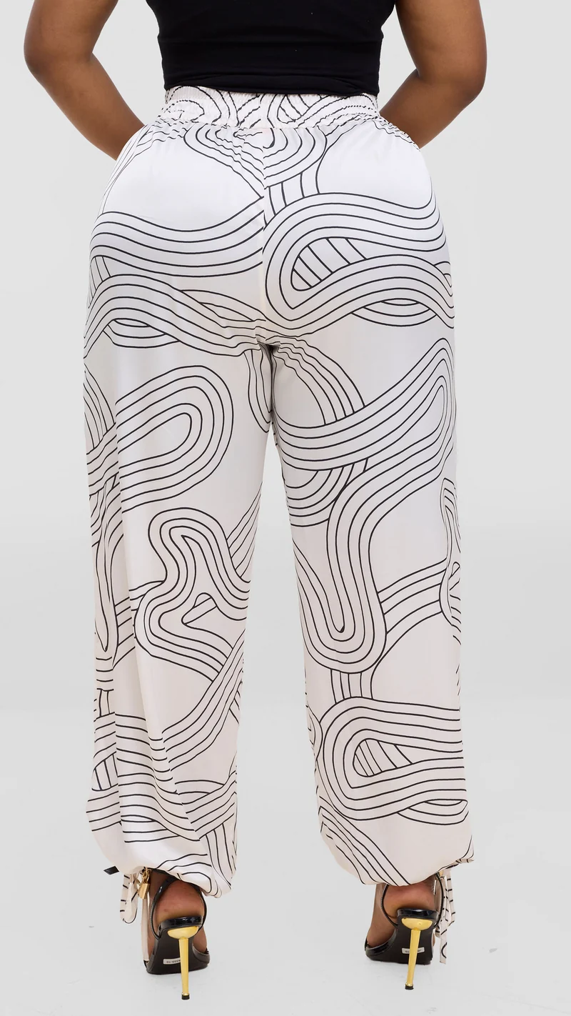 Vivo Liora Drawstring Pants In Satin - Off White / Black Print