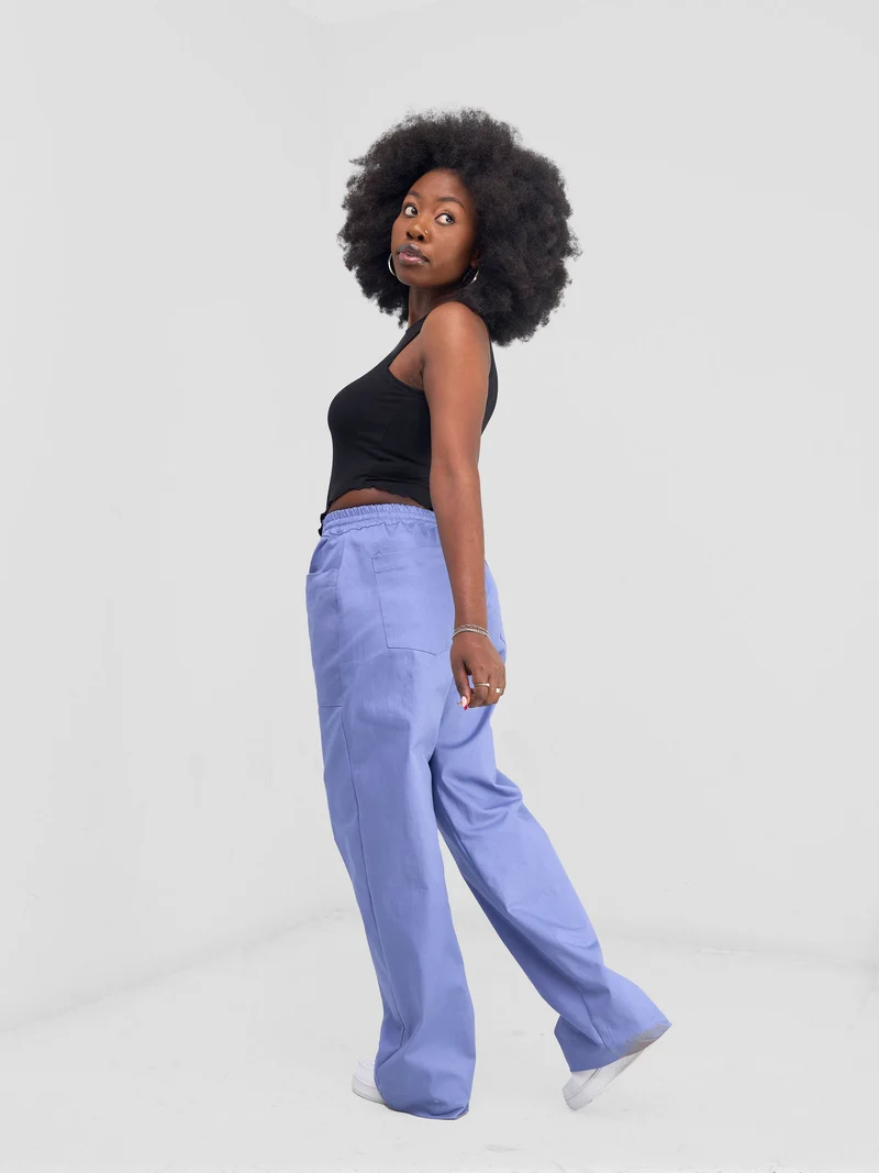 Zoya Banda Halter Neck Assymetrical Crop Top - Black