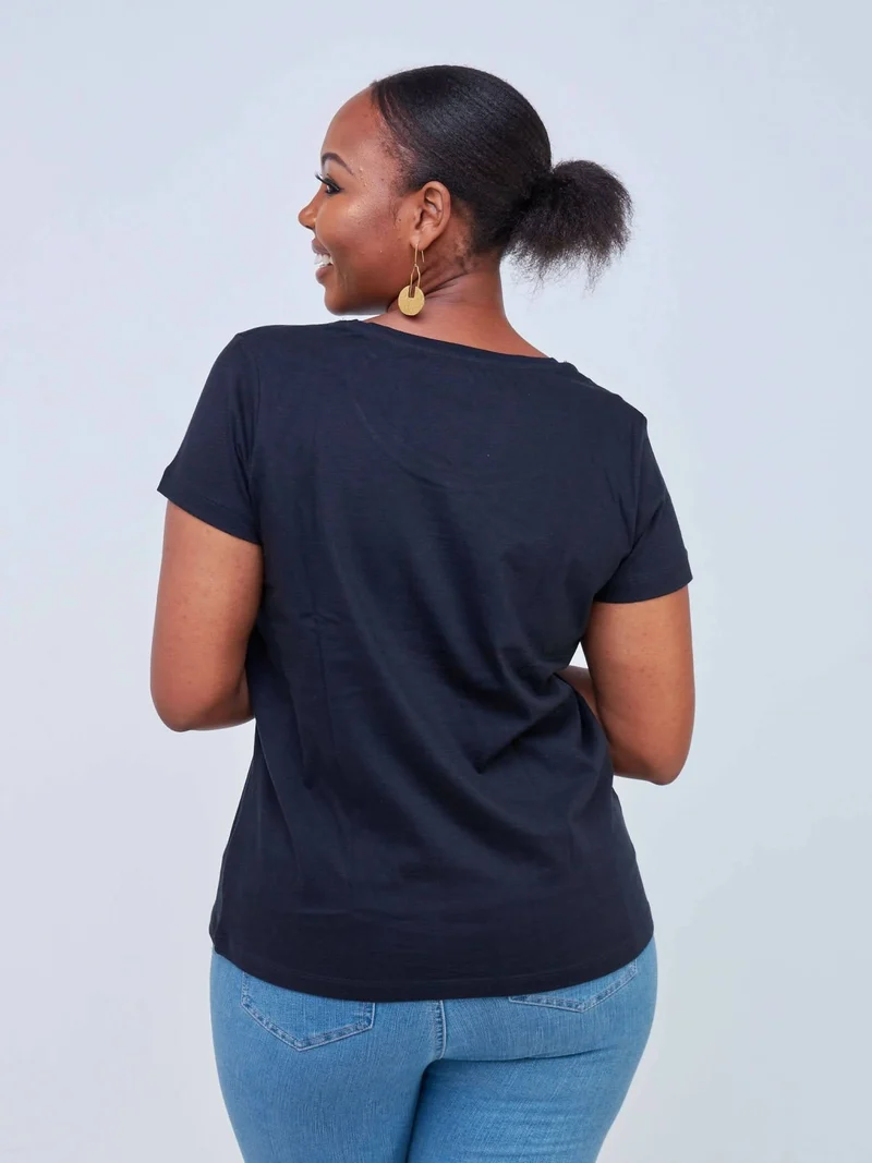 Lamazi Collections T-shirt - Black