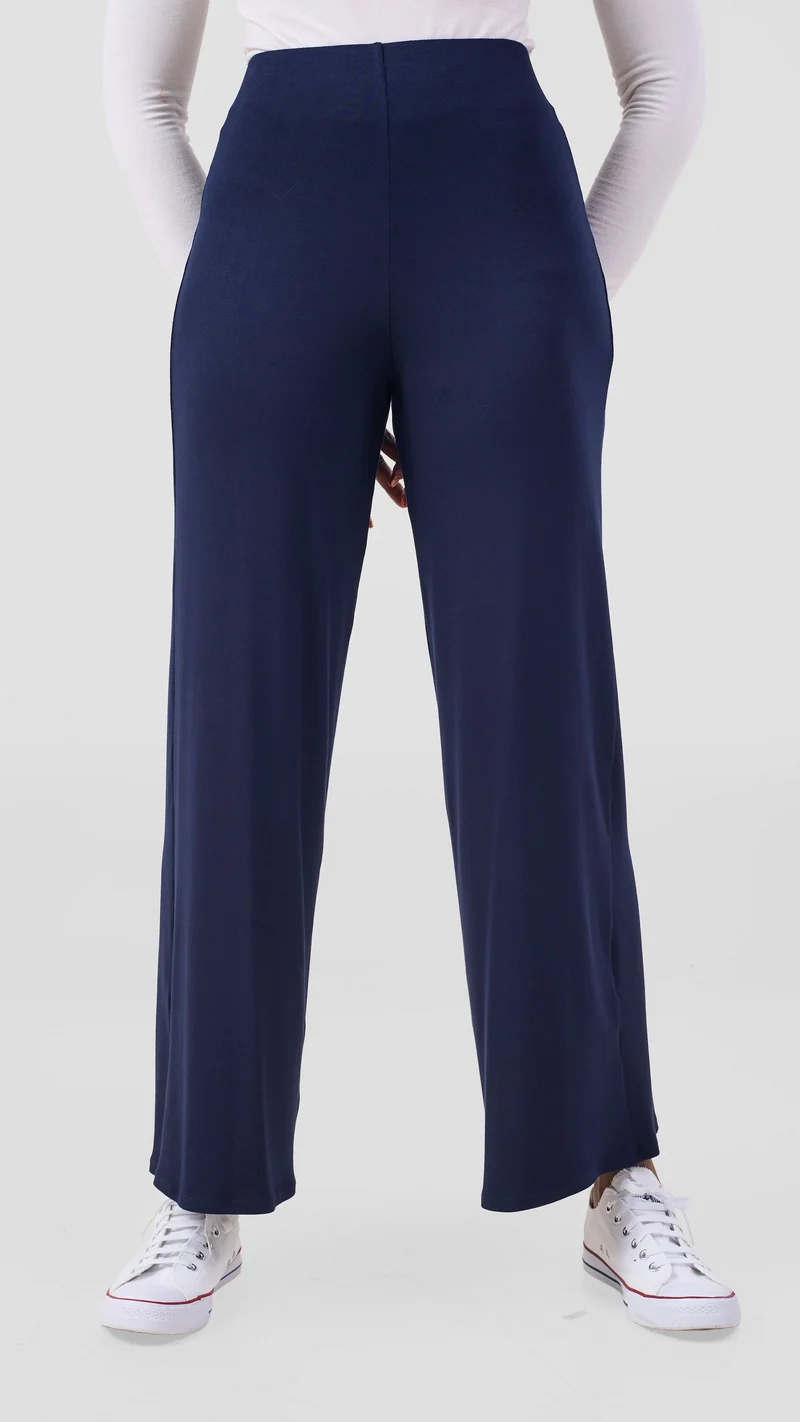 Vivo Chela Pants in Jersey - Navy