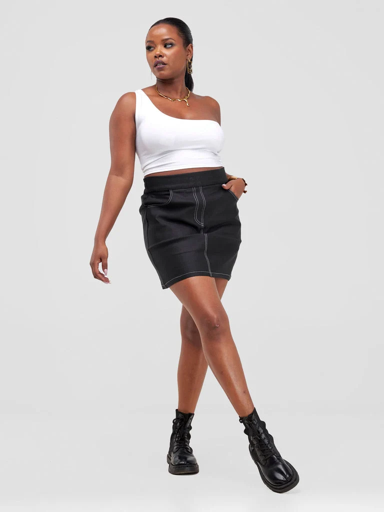 Zoya Yuni Contrast Stitch Mini Skirt - Black