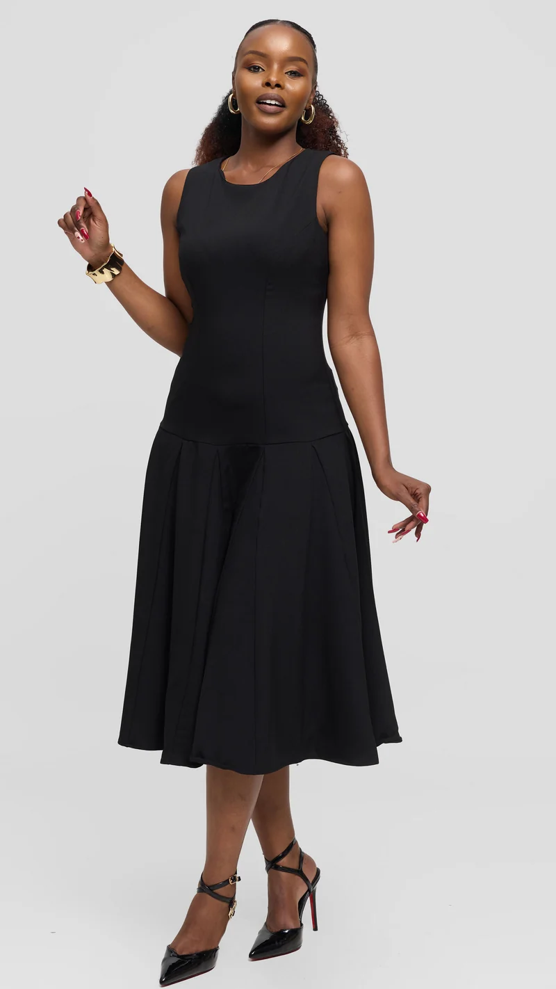 Vivo Godet Midi Dress in Crepe - Black