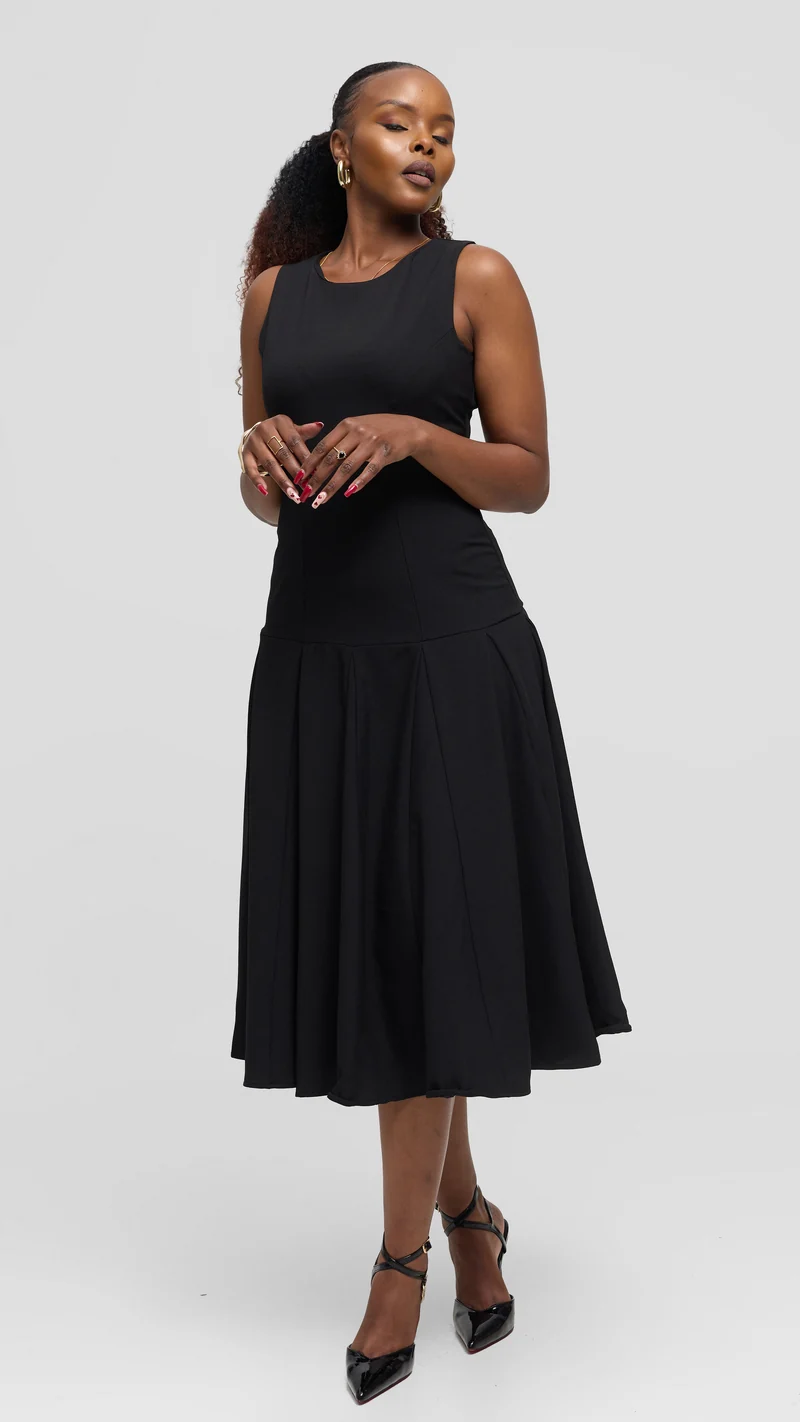 Vivo Godet Midi Dress in Crepe - Black