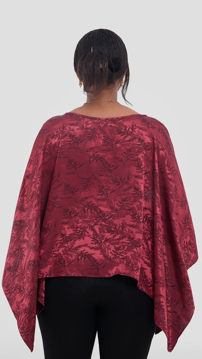 Vivo Multiway Short Kimono in Satin - Burgundy Textured Print