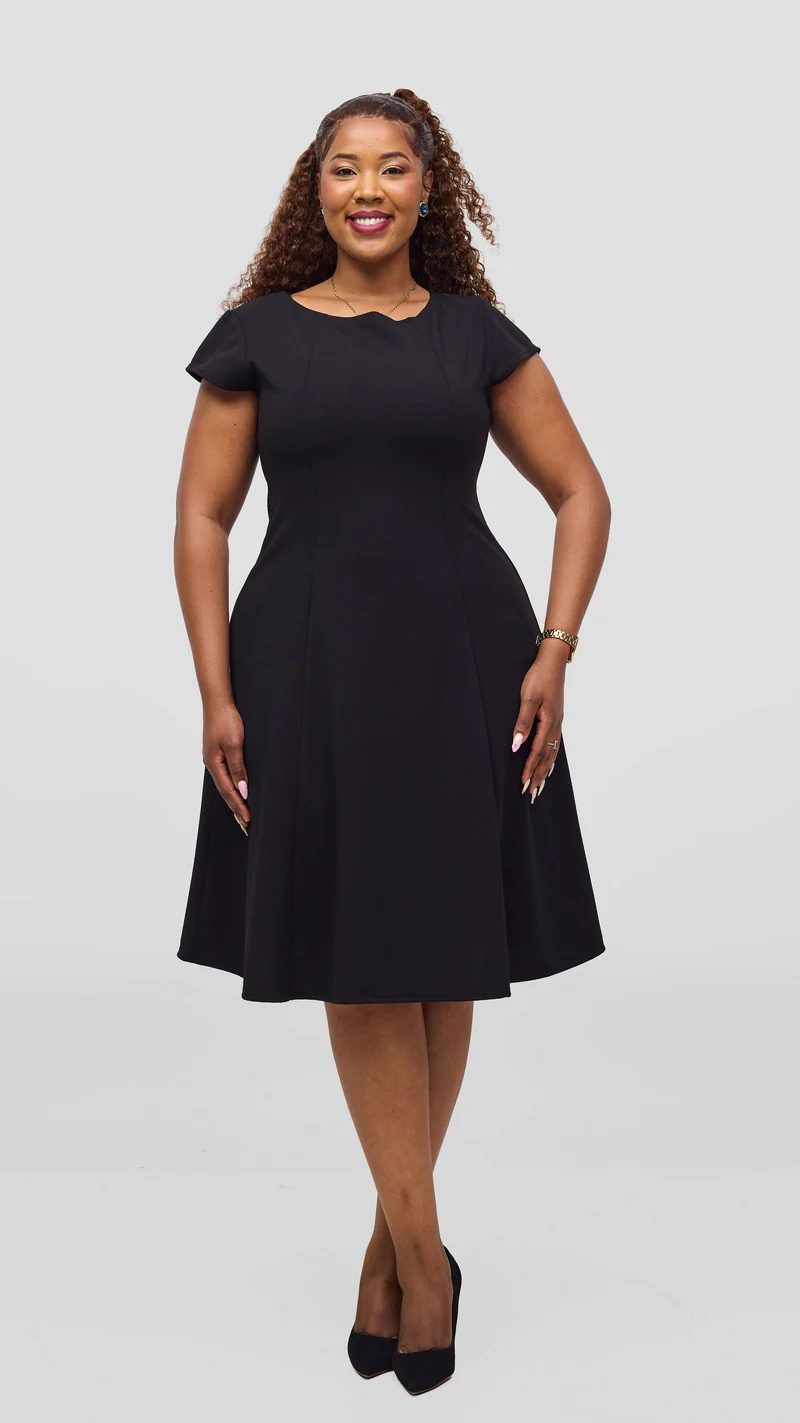 Vivo Basic Escape A-Line Dress in Ponte - Black