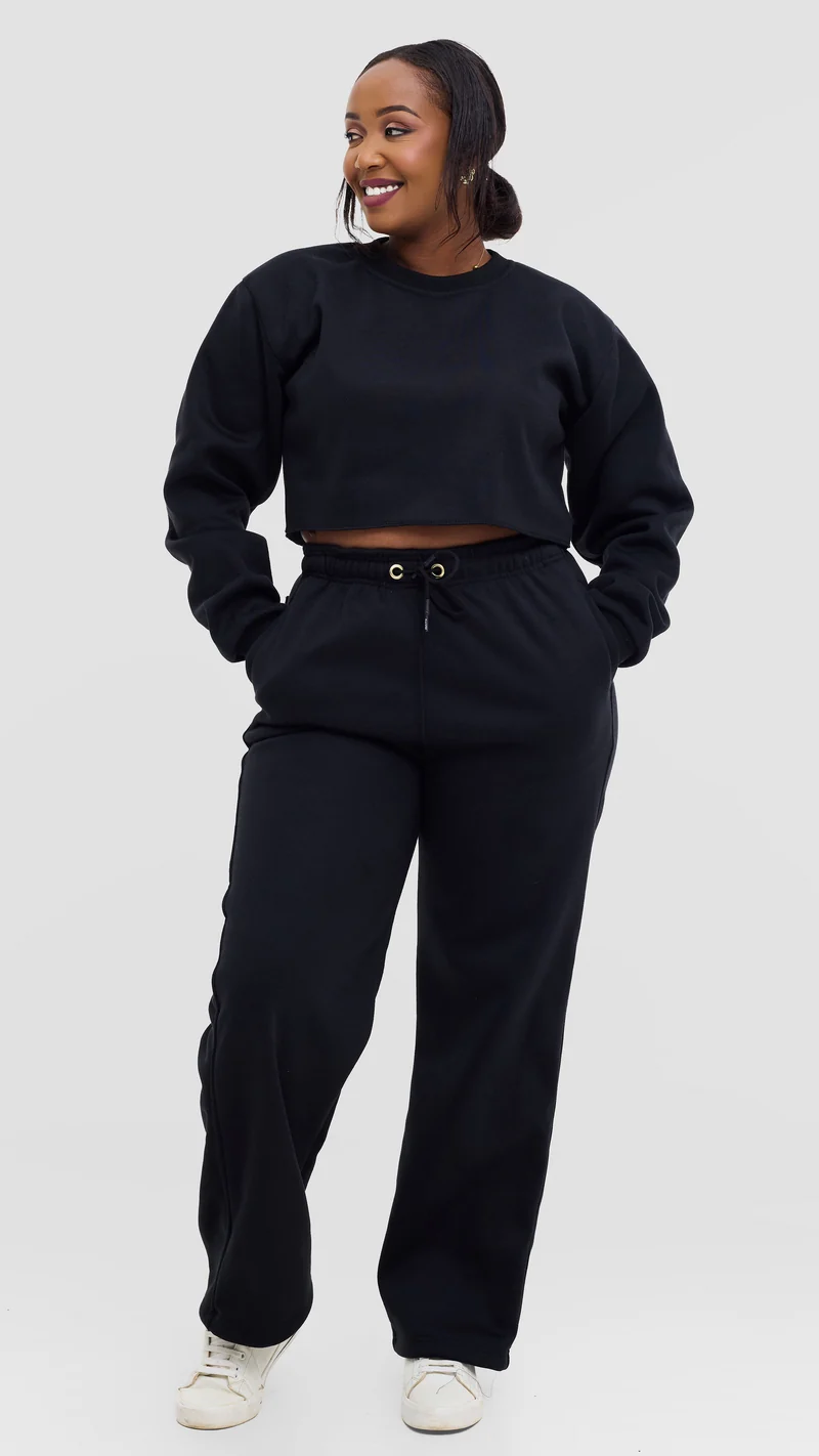 Timyt Urban Wear – Cropped Sweatshirt & Straight Leg Sweat Pant Set - Black