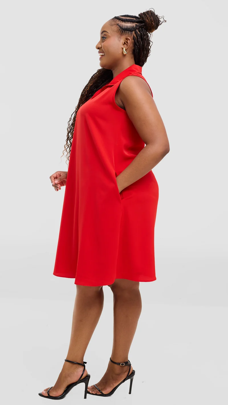 Vivo Asha Sleeveless Knee Length Dress In Crepe - Red
