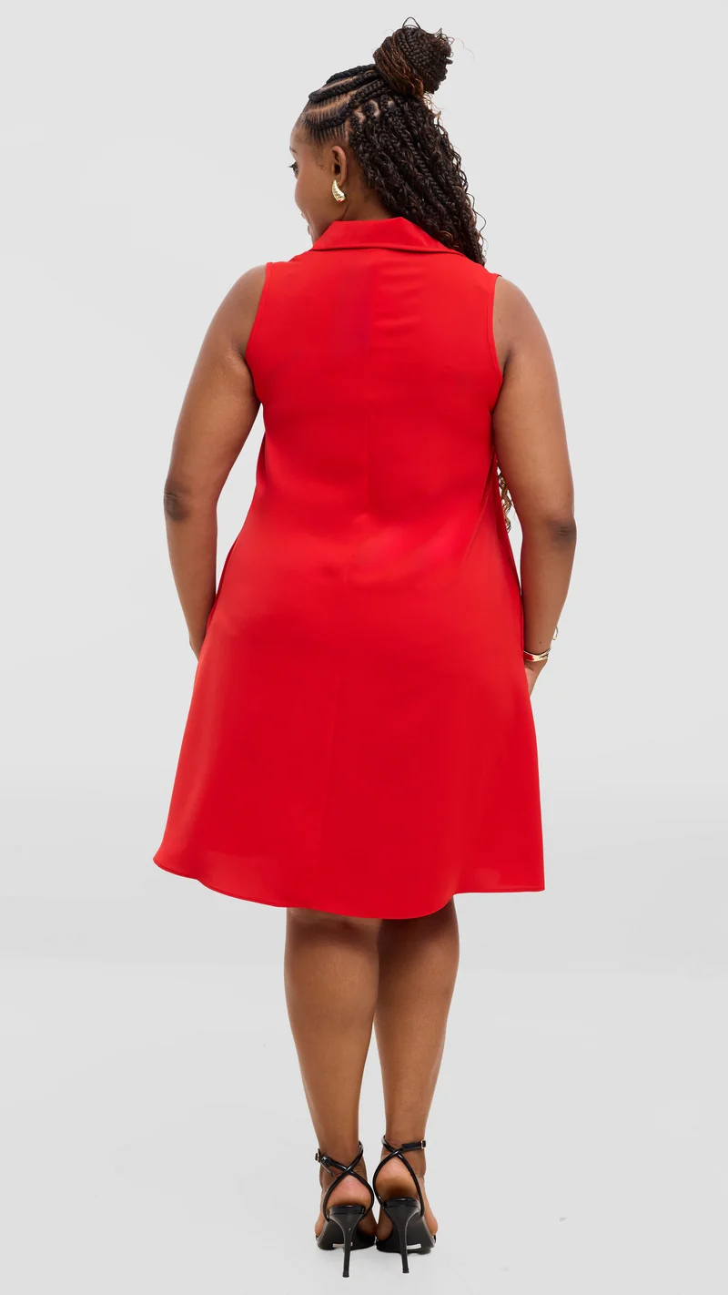 Vivo Asha Sleeveless Knee Length Dress In Crepe - Red