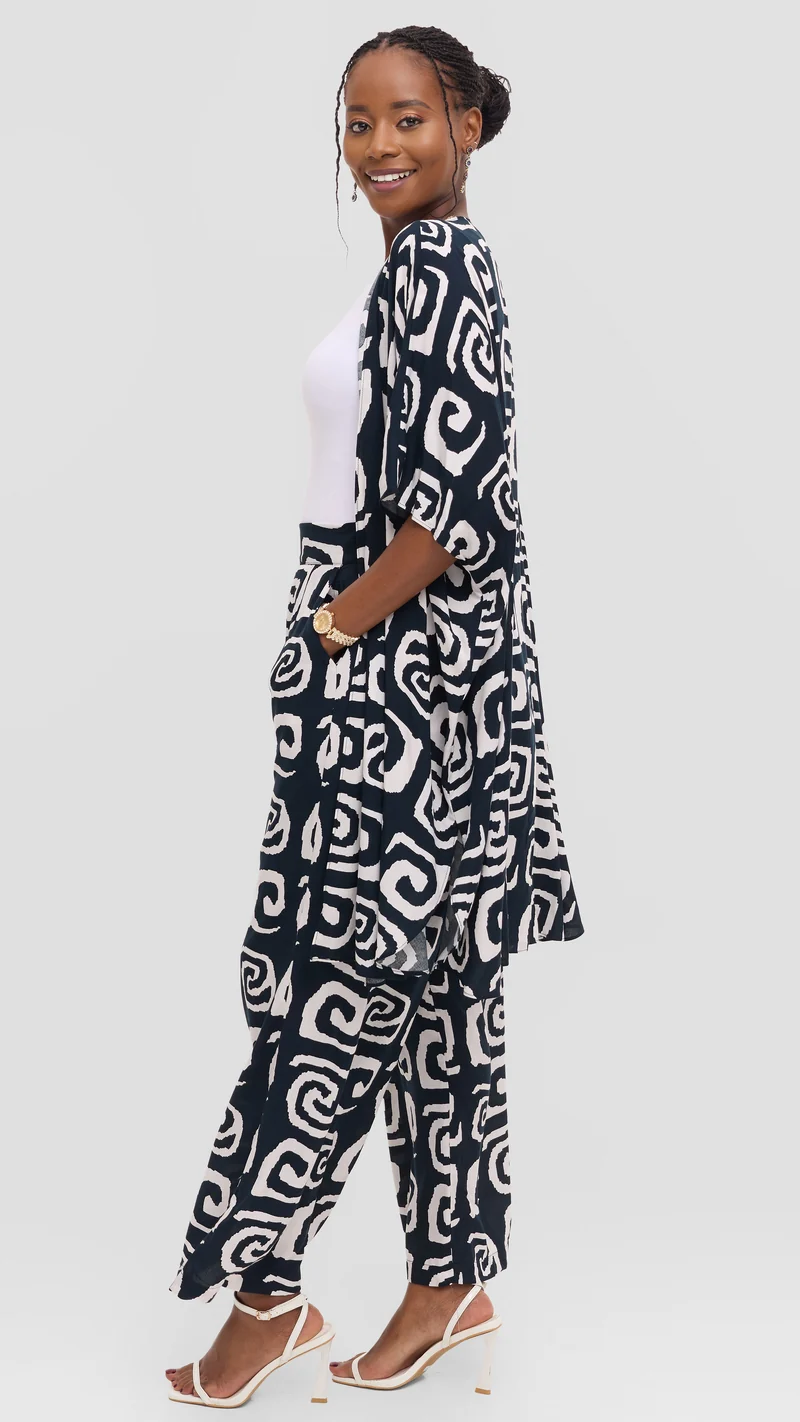 Vivo Samira Pants in Rayon - Black / White Spiral Print