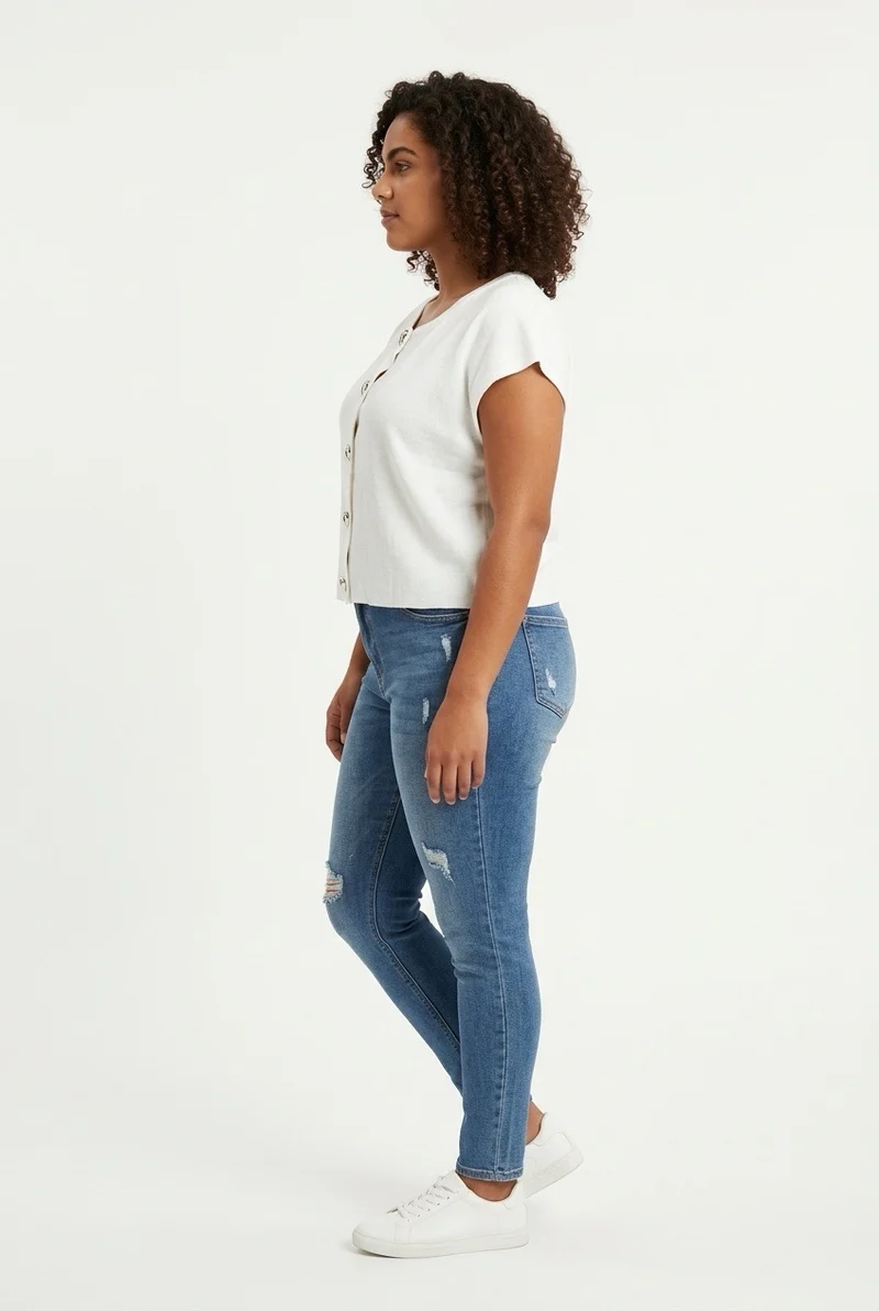Stylish Sisters Short-sleeved Cardigan-style Blouse - White