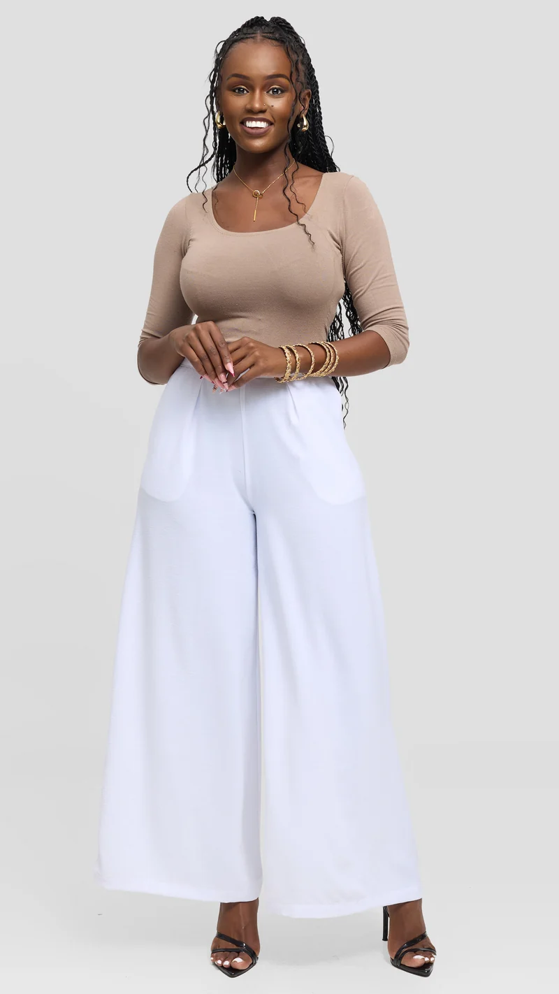 Vivo Wide Leg Pants in Textured Crepe - White
