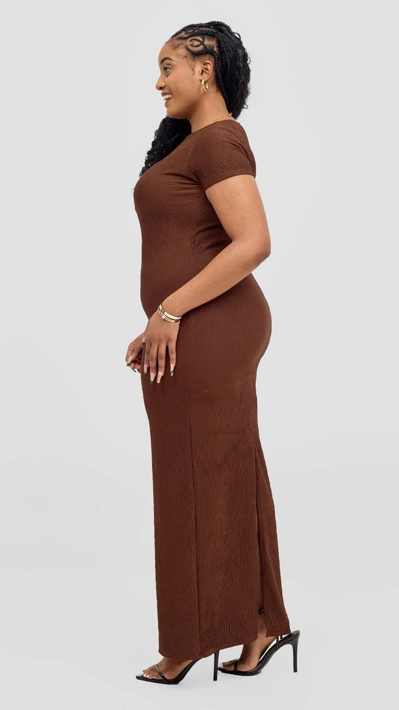 Vivo Kaisa Short Sleeve Maxi Bodycon In Polyester Stretch - Chocolate