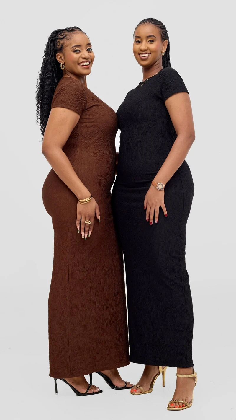 Vivo Kaisa Short Sleeve Maxi Bodycon In Polyester Stretch - Chocolate