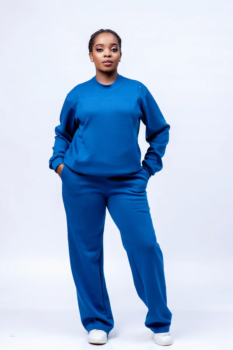 Navaa Collection 2-Piece Set, Sweatshirt and Pants - Blue (Breastfeeding-friendly)