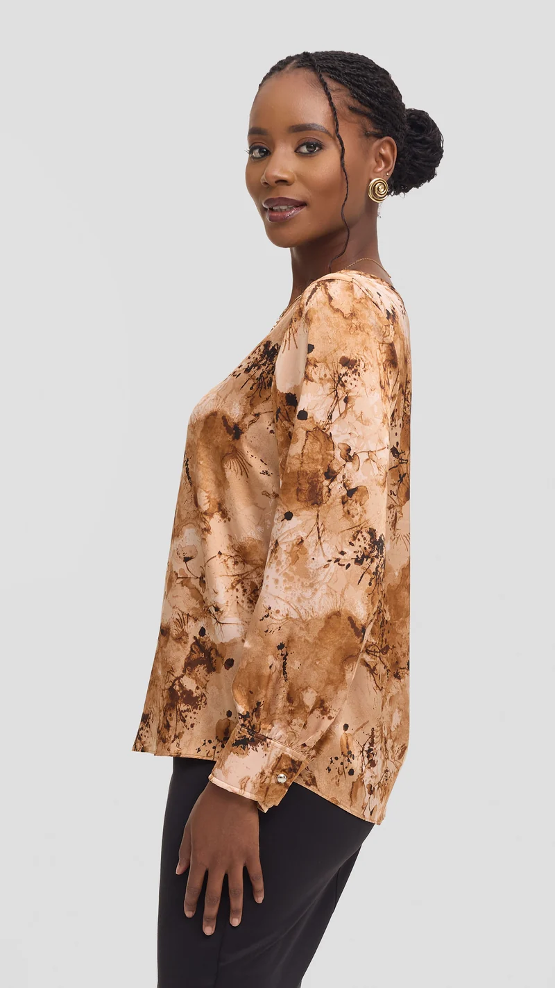 Vivo Tatili Bishop Long Sleeve Top in Satin - Beige Multicolor Print