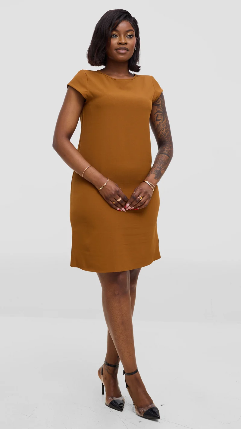 Vivo Laika Cap Sleeve Shift Dress In Crepe - Light Brown