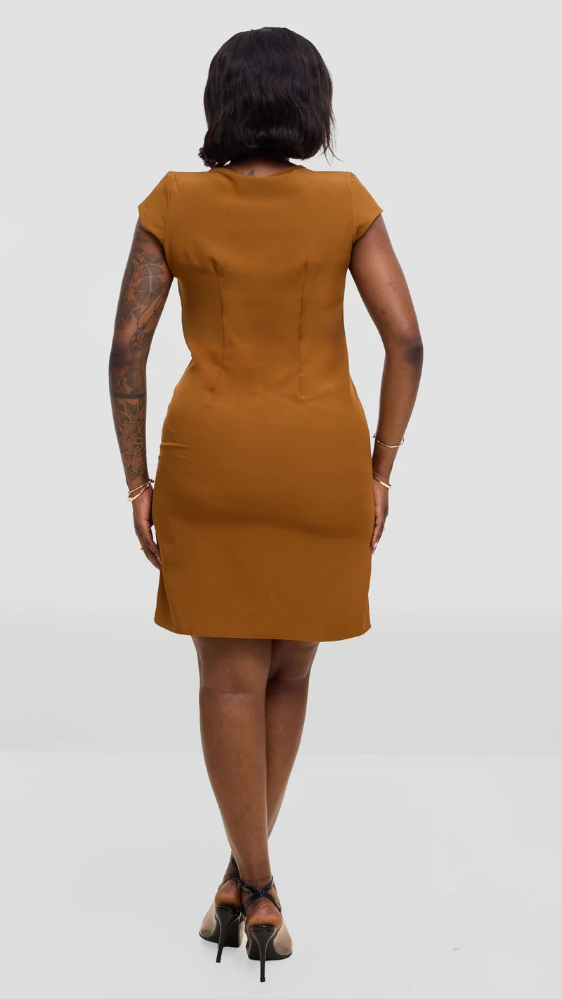 Vivo Laika Cap Sleeve Shift Dress In Crepe - Light Brown