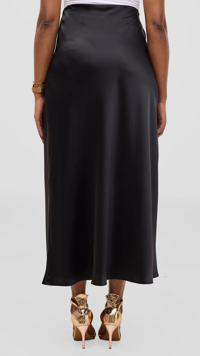 Vivo Talia Maxi Slip Skirt in Satin- Black