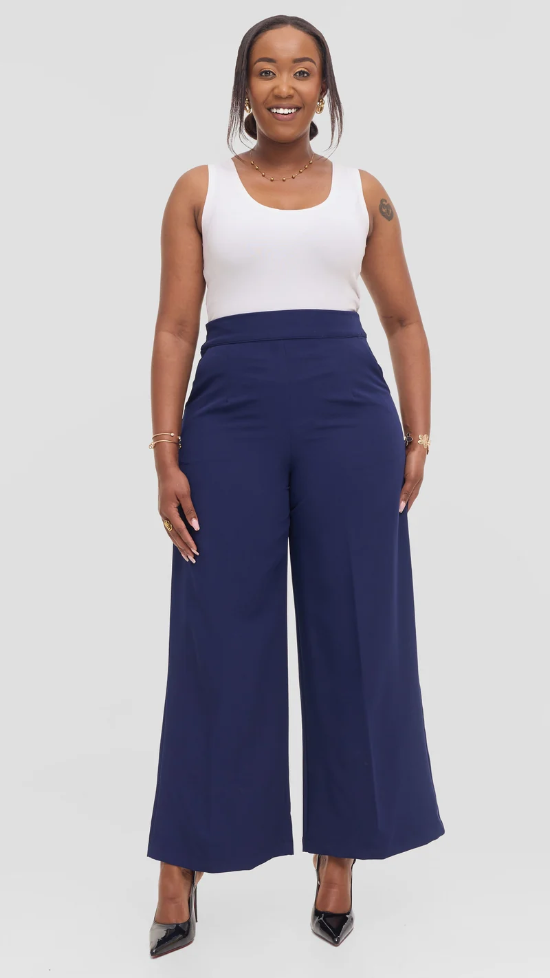 Vivo Wide Leg Pants in Crepe - Navy