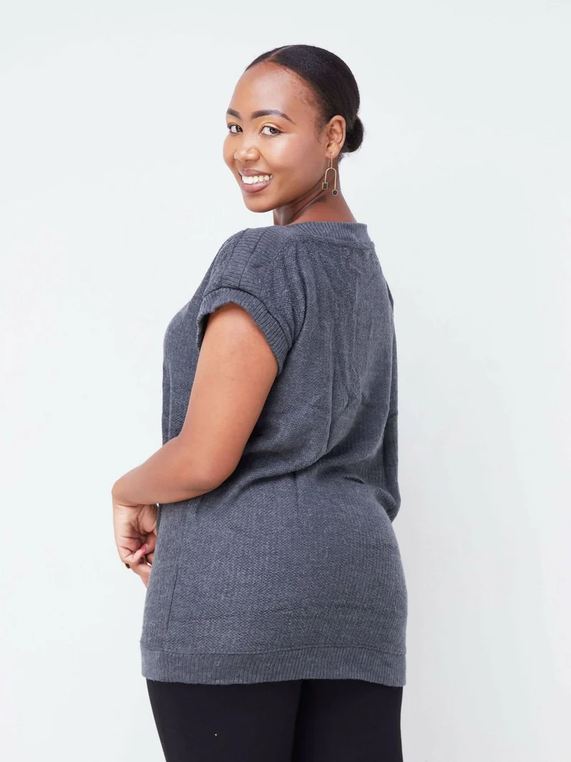 Hessed Short Sleeved Sweeter Top - Grey