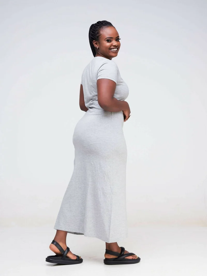 Hessed Sleeved Midi Plain Dress