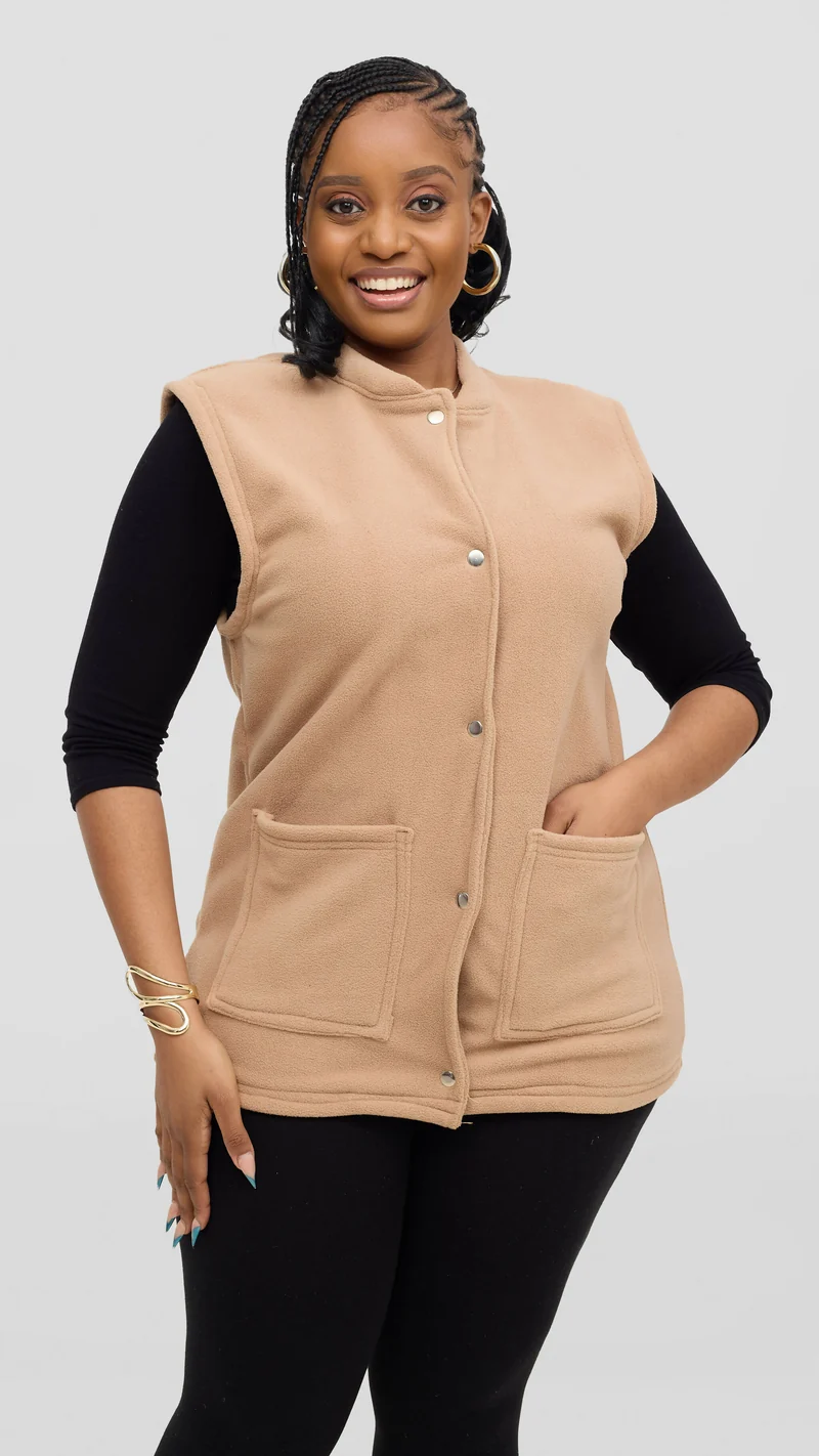 Timyt Urban Wear Curvy Plus Size Fleece With Frontal Pockets & Press Button Sweater - Beige