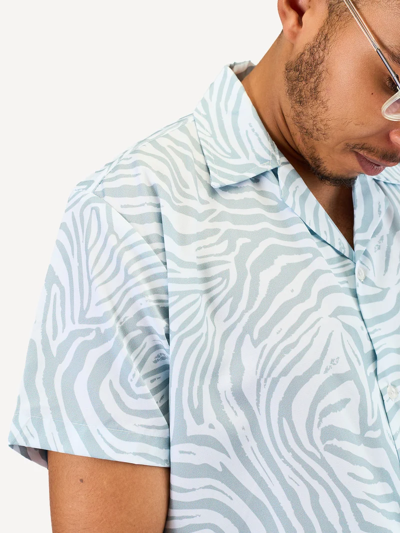 Kitu Kali Casual Shirts - White & Grey